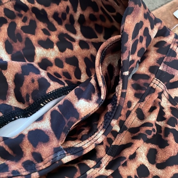 NEW Josie Natori Size Small Leopard Print Biker Shorts Athleisure New w Tags NWT - Picture 5 of 10
